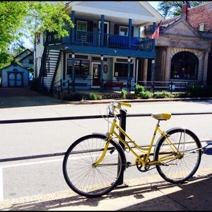 Meet your Posher, Colleen